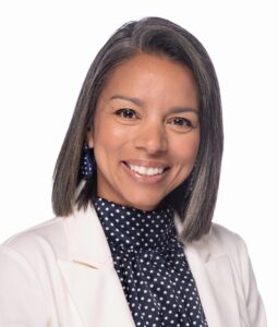 Annabel Luna-Smith headshot