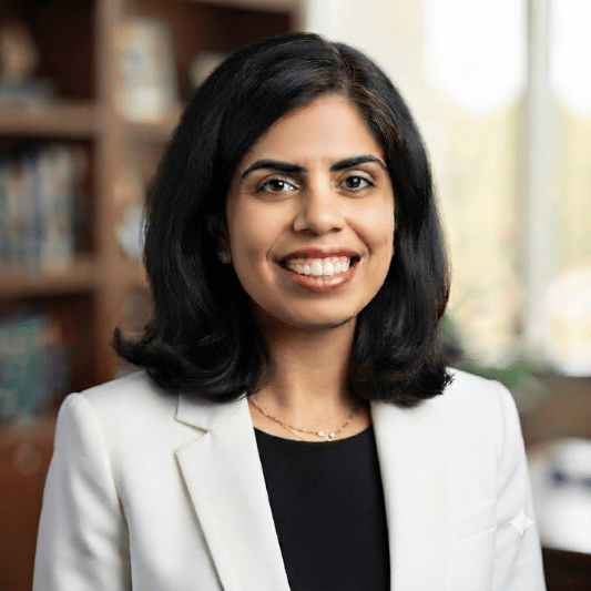 Astha Malhotra headshot