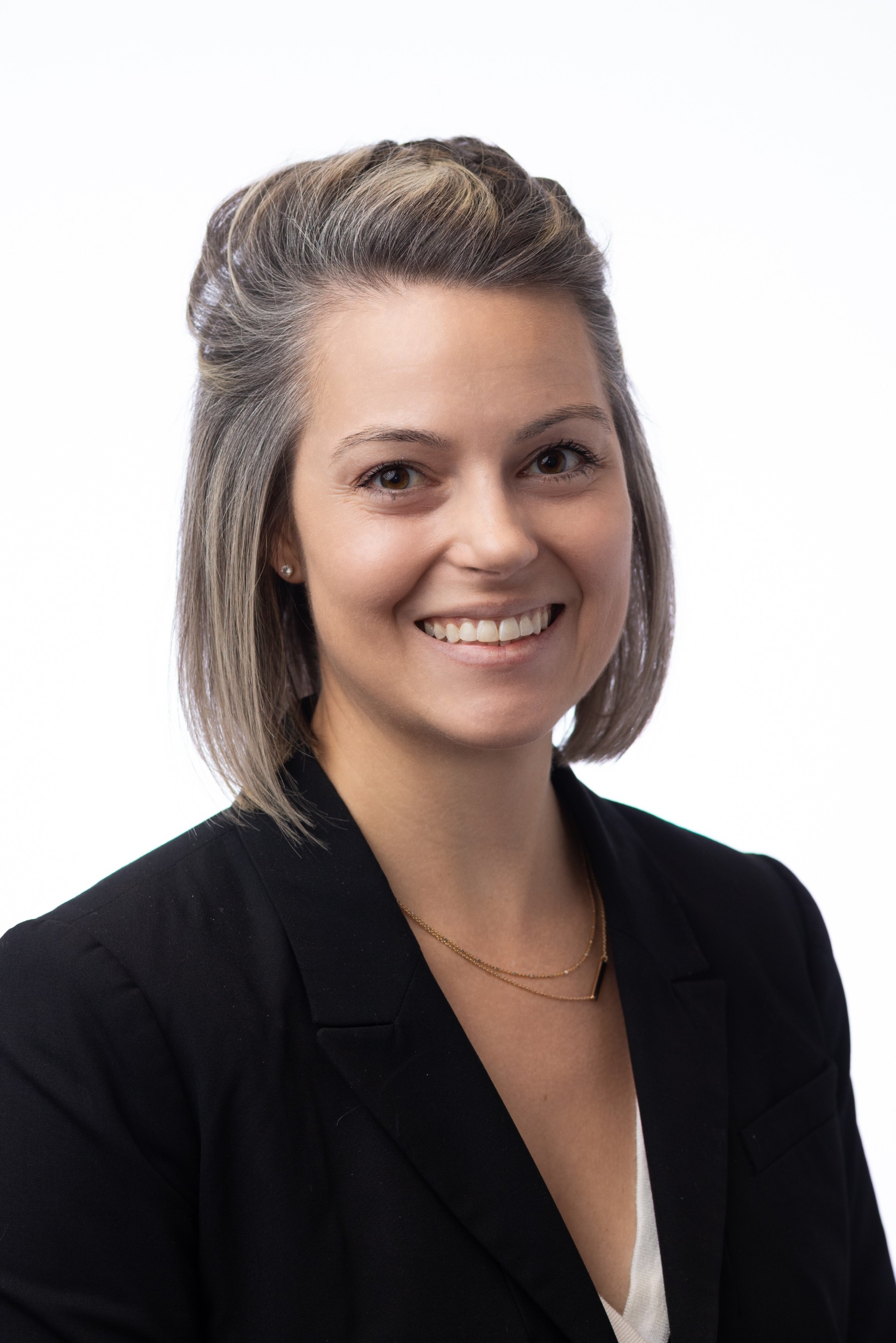 Petersen Headshot